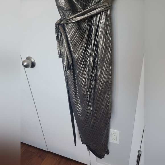 Pre-loved Ted Baker London Dress - Picture 9 of 15